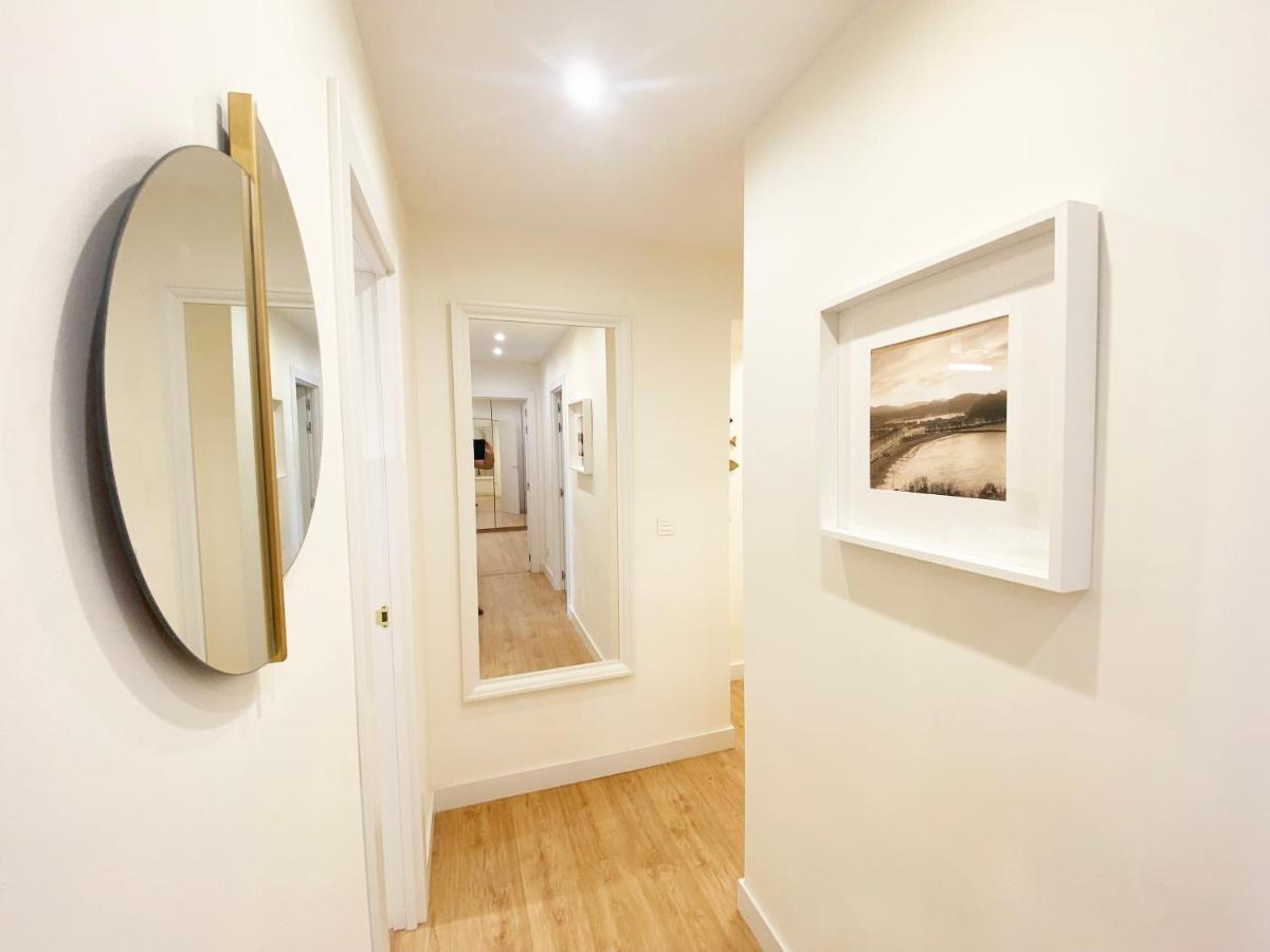 Miramar Luxurious Flat, 3 Double Rooms, Free Parking, Terrace, Completely New San Sebastián Kültér fotó