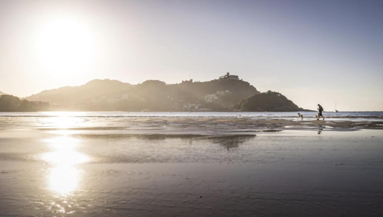 Miramar Luxurious Flat, 3 Double Rooms, Free Parking, Terrace, Completely New San Sebastián Kültér fotó