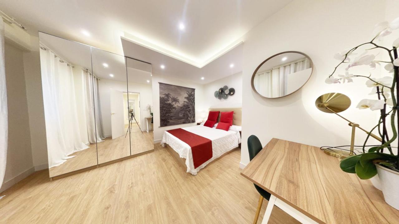 Miramar Luxurious Flat, 3 Double Rooms, Free Parking, Terrace, Completely New San Sebastián Kültér fotó